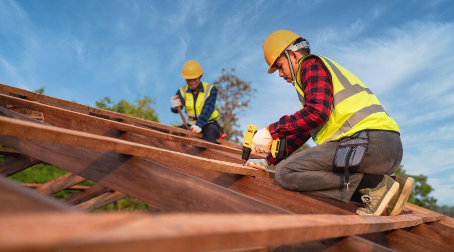 Expert Emergency Roof Repairs services in Cawker City, KS